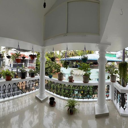 Beza Homestay Kochi Luaran gambar
