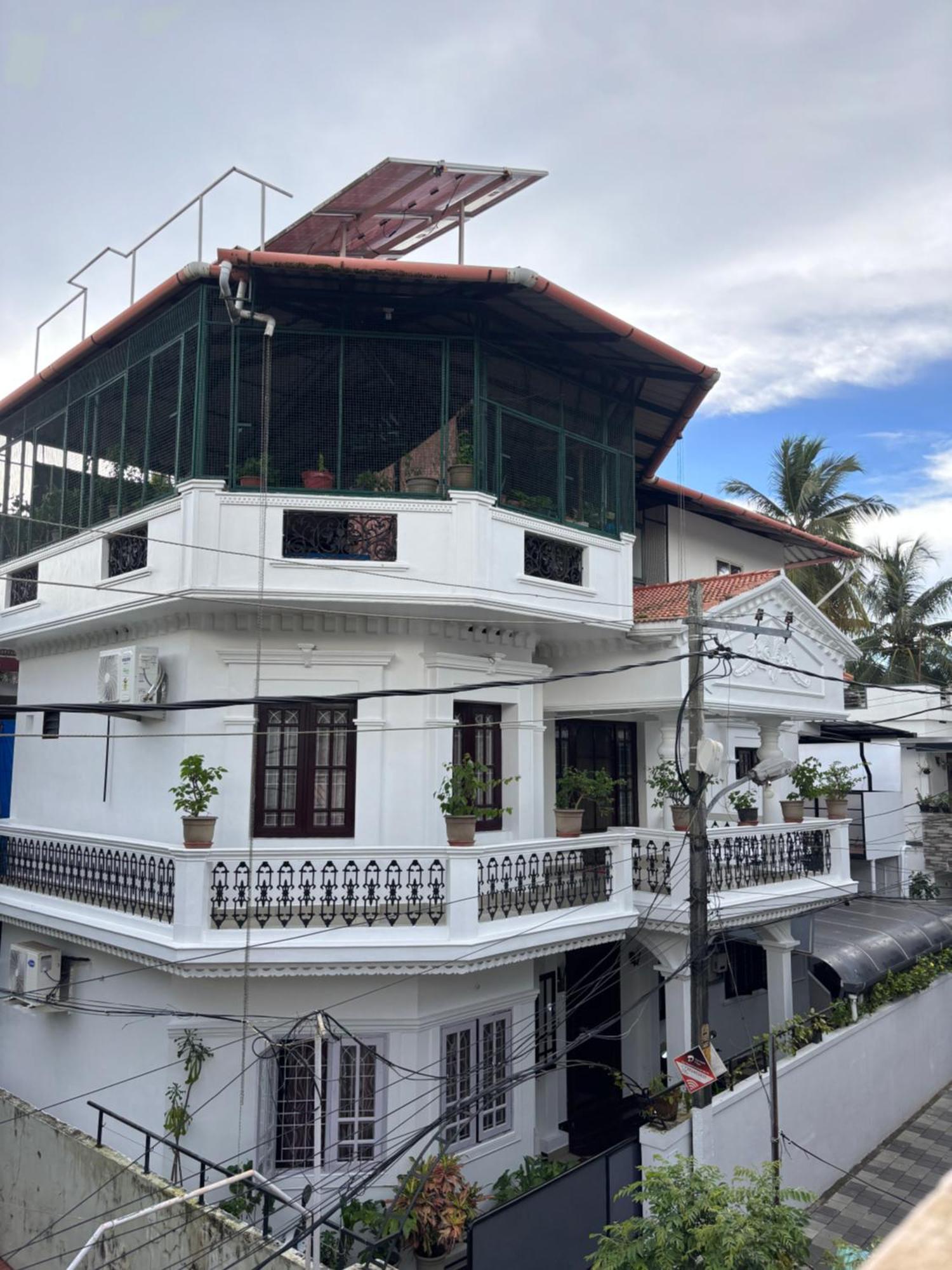 Beza Homestay Kochi Luaran gambar