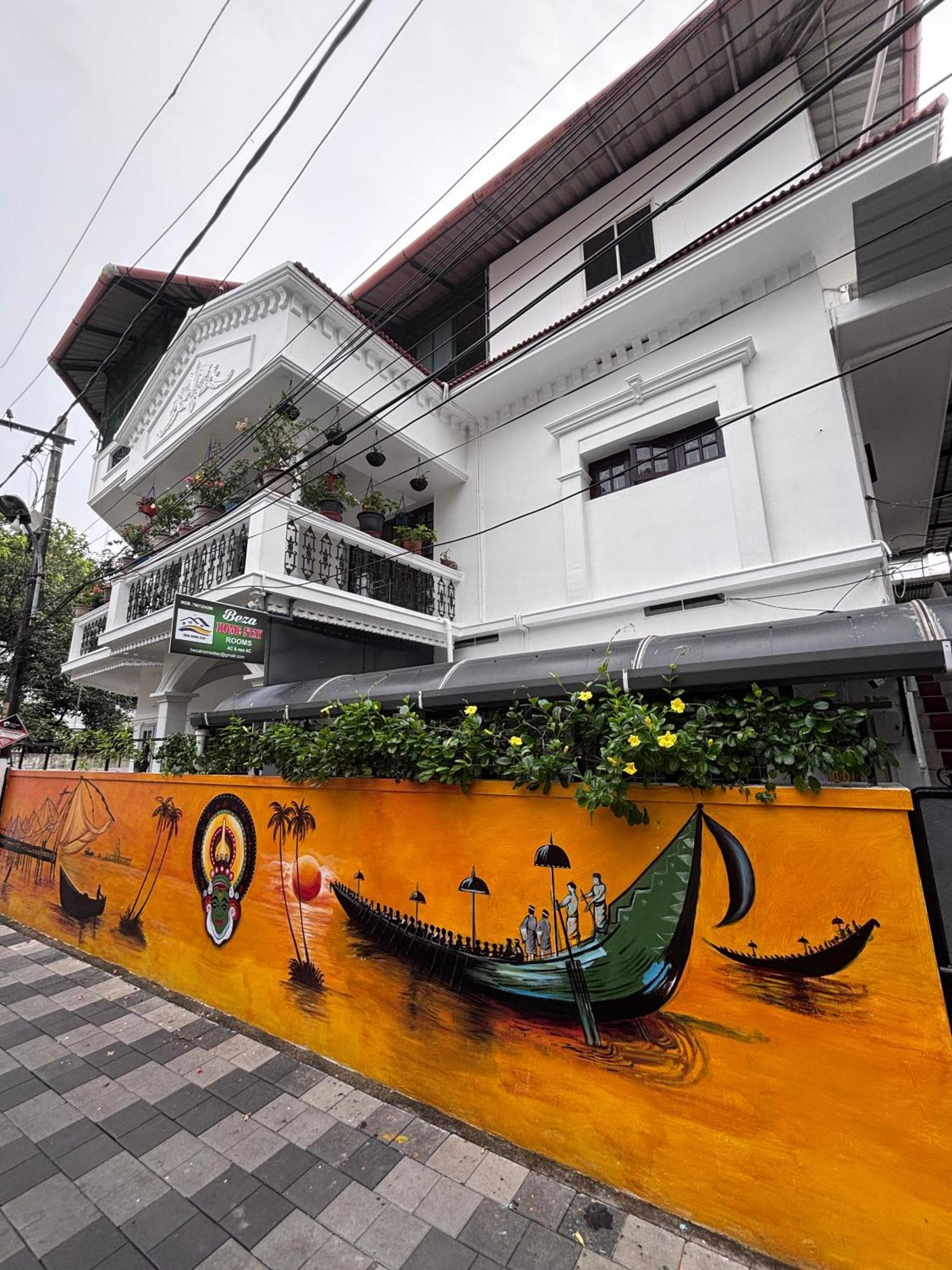 Beza Homestay Kochi Luaran gambar